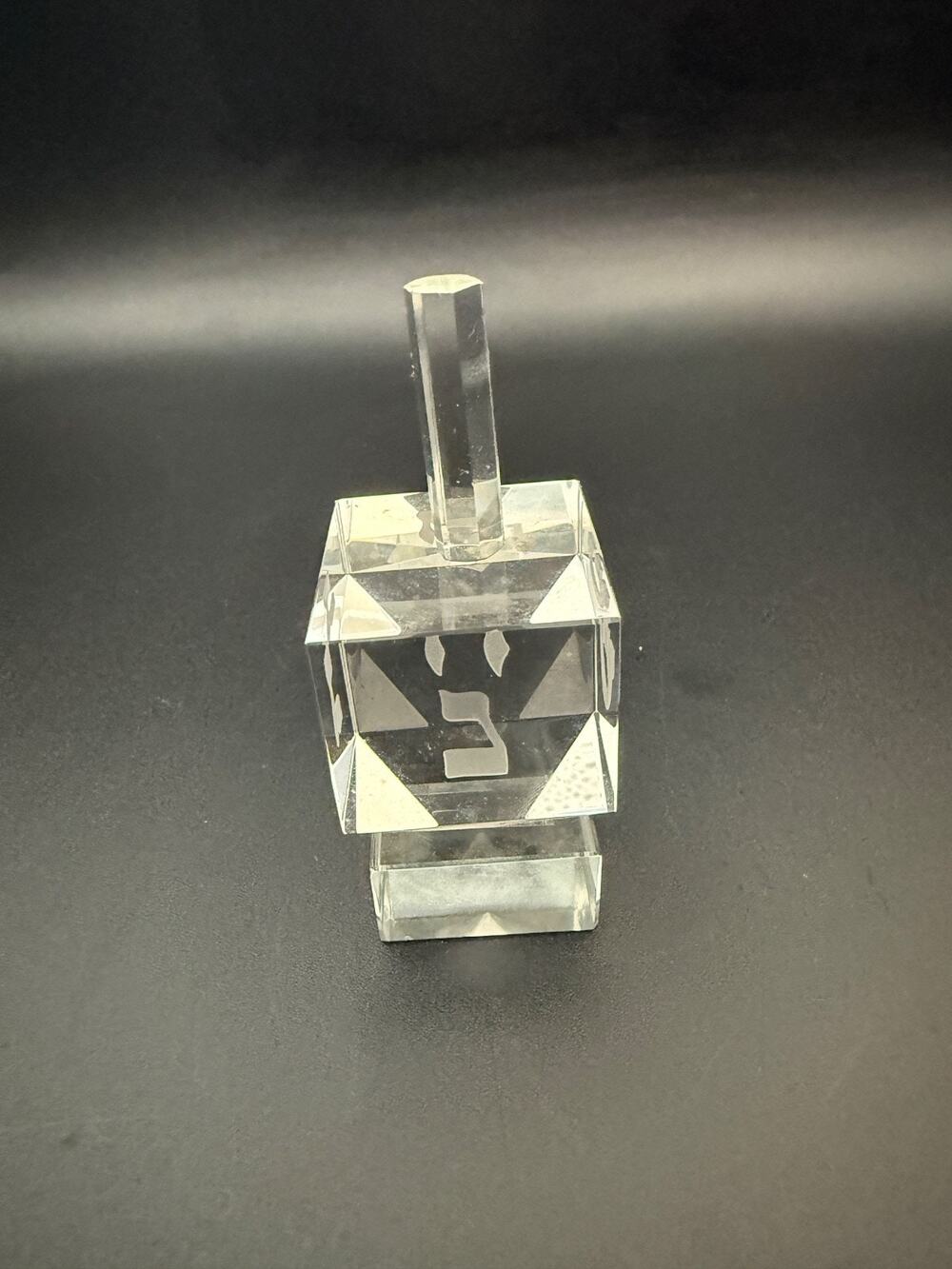 Crystal Glass Dreidel Hebrew Letters Hanukkah Judaica w Stand & Handle
